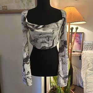 Marble pattern crop top ⭐️